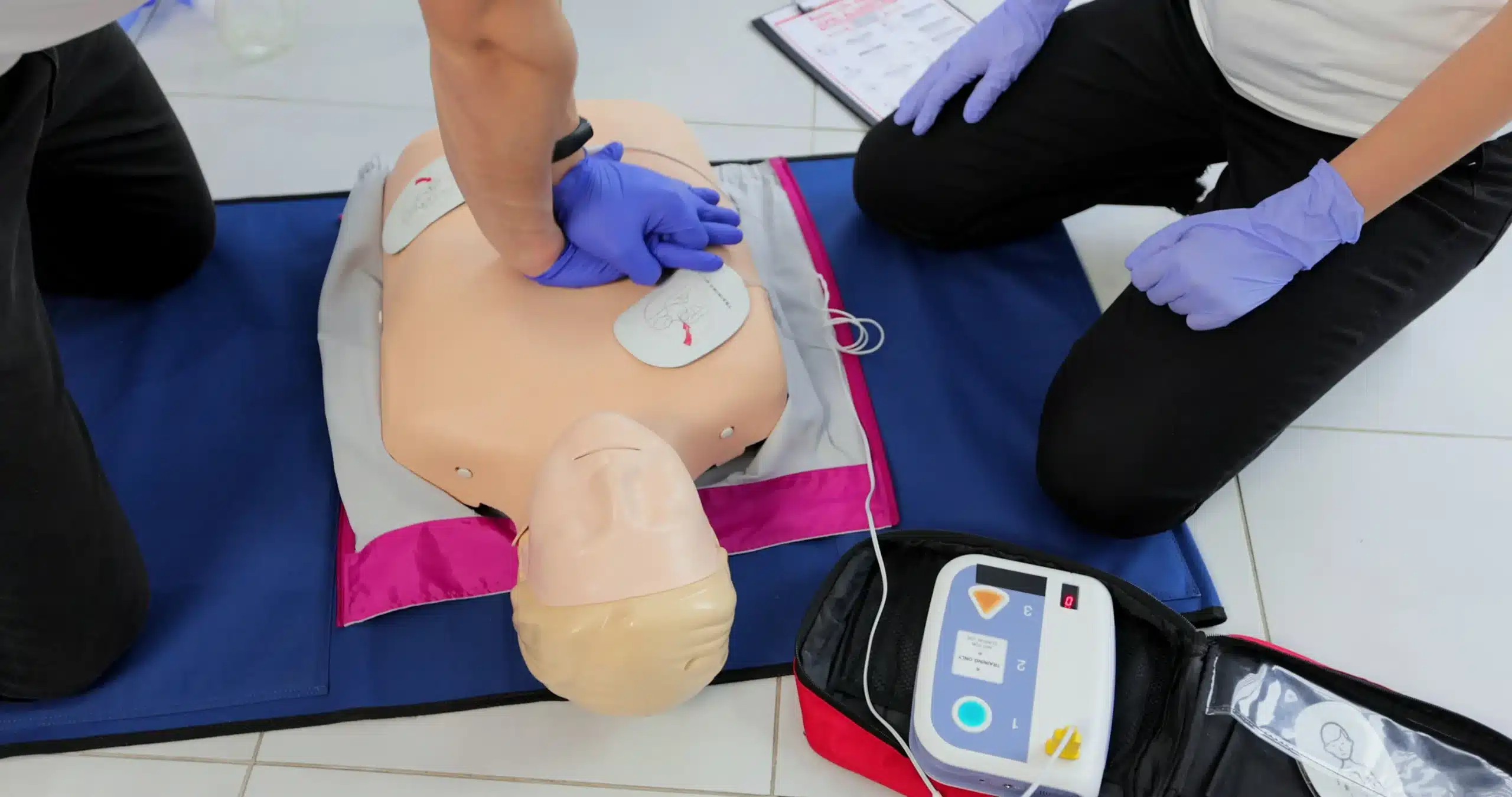 Find CPR Courses Near Me: Your Certification Guide